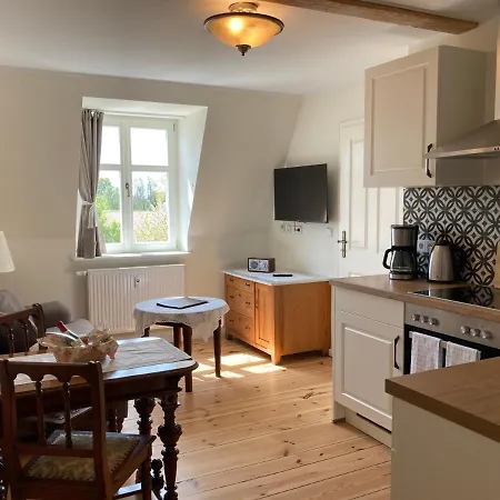 Zum Alten Mueller-jaeger * לובנאו